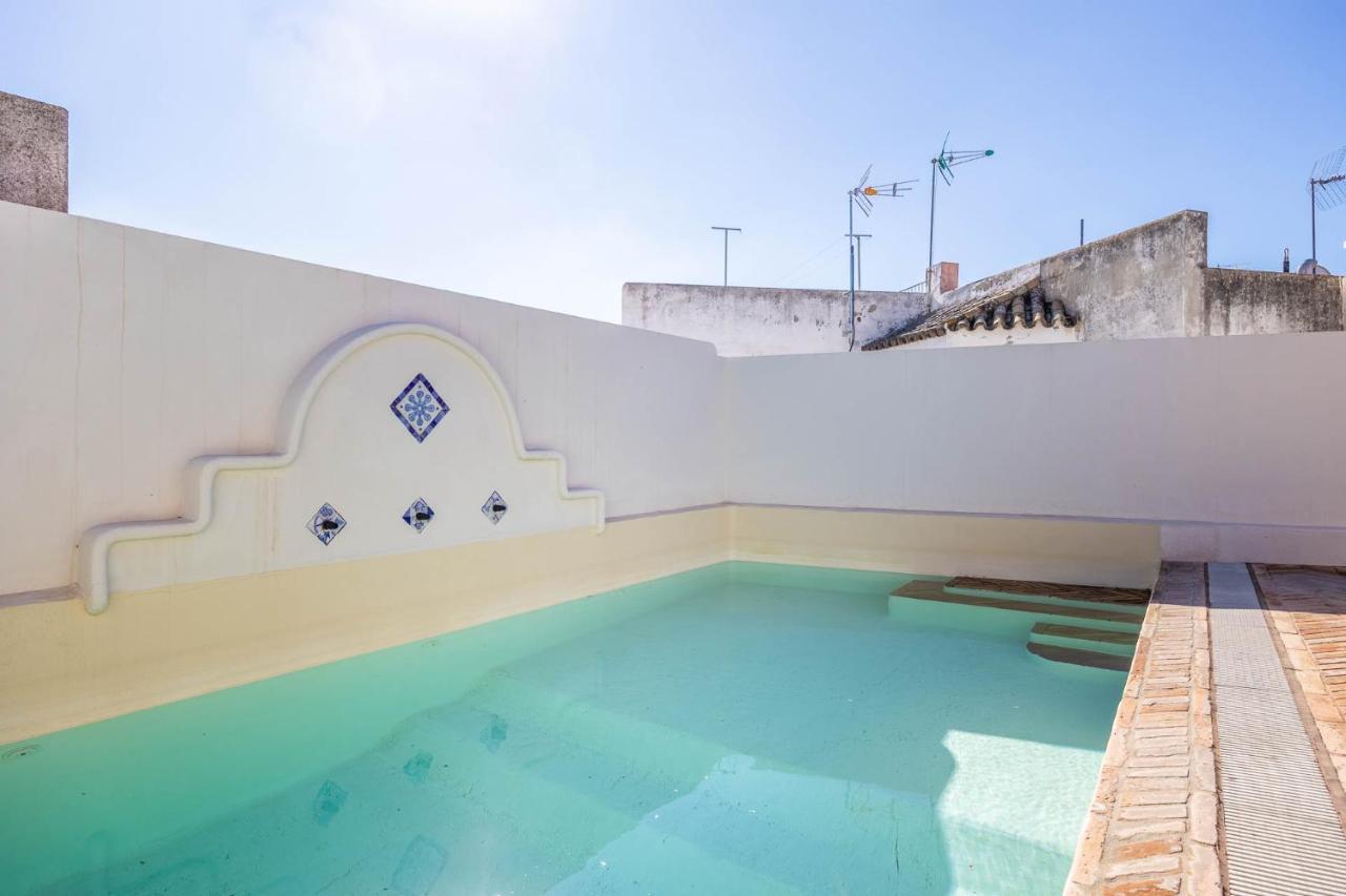 Elegante Casa Con Piscina En Centro Histórico Сasa de vacaciones